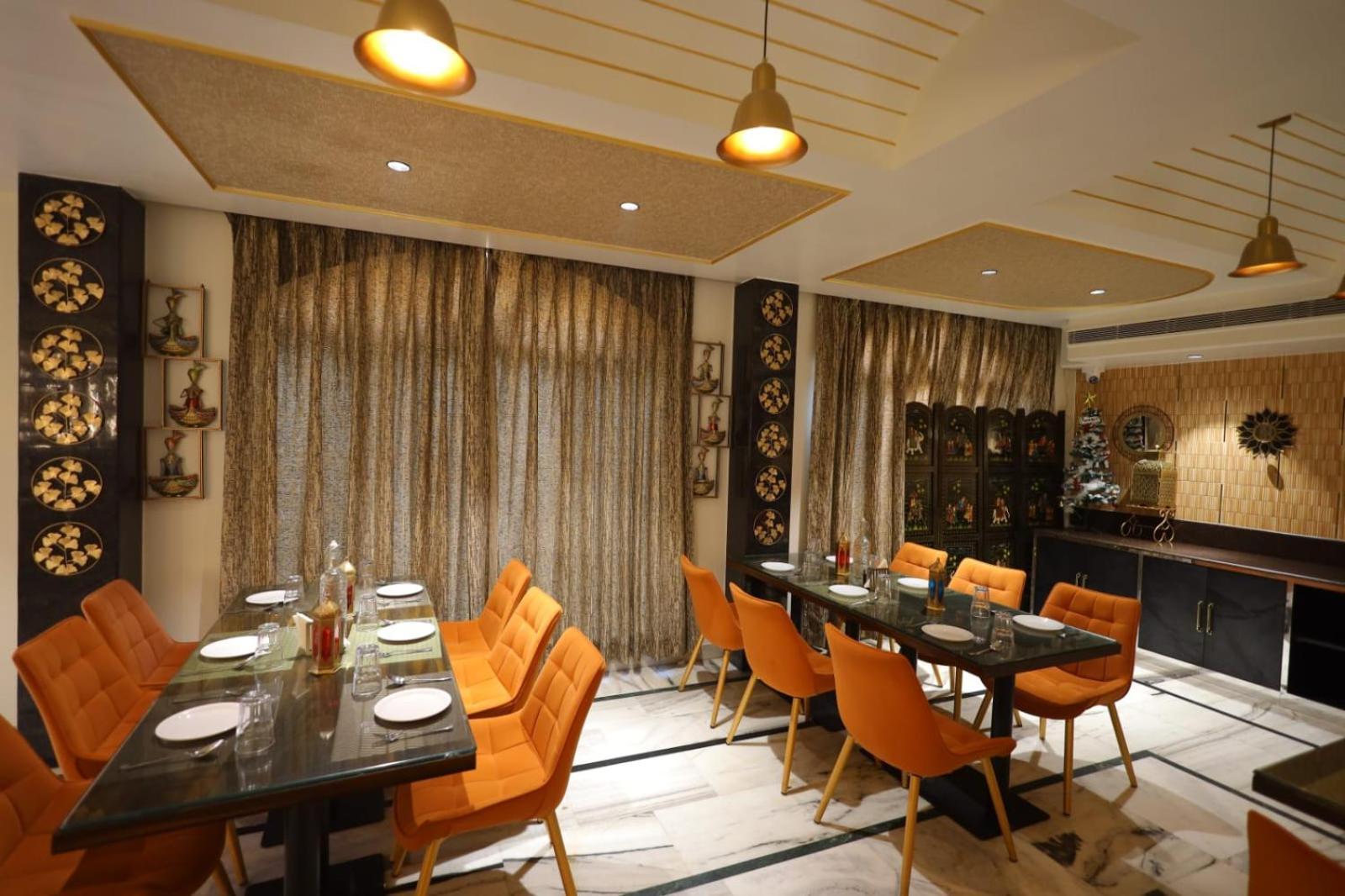 Hotel Sheetal Regency,Near Janambhumi Матхура Экстерьер фото