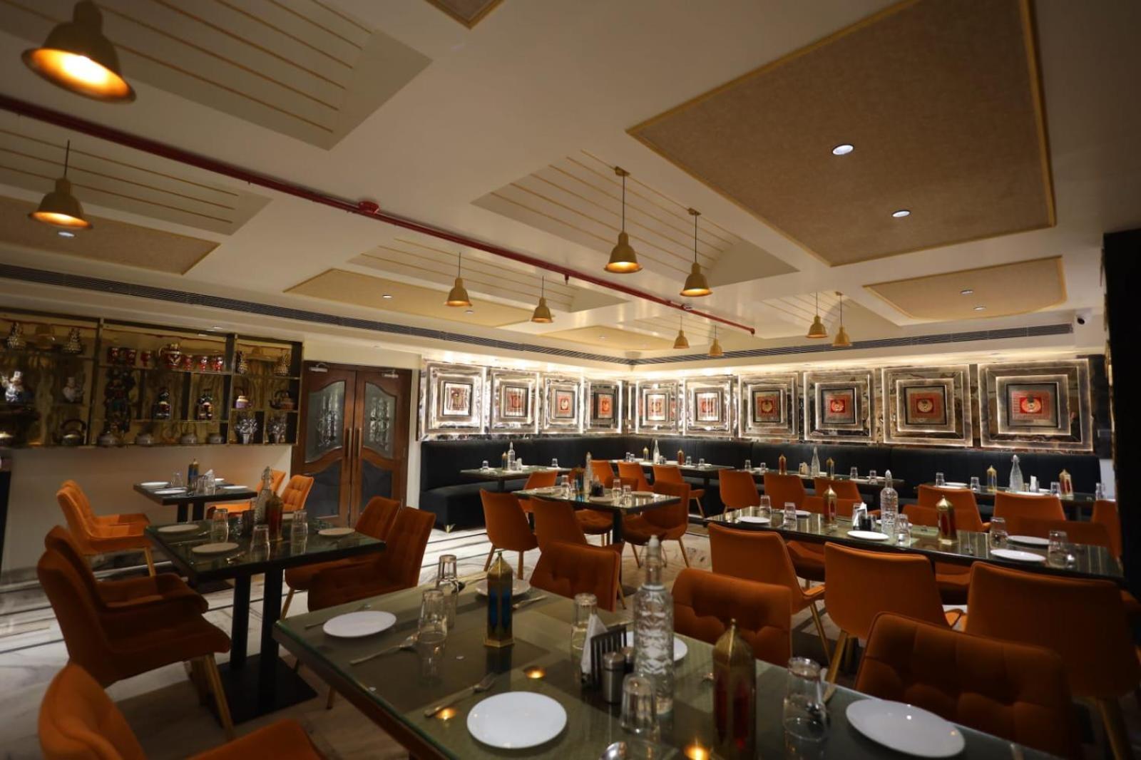 Hotel Sheetal Regency,Near Janambhumi Матхура Экстерьер фото