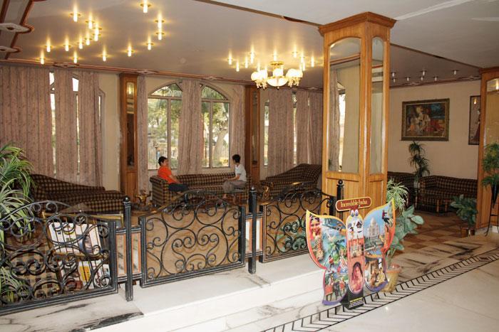 Hotel Sheetal Regency,Near Janambhumi Матхура Экстерьер фото