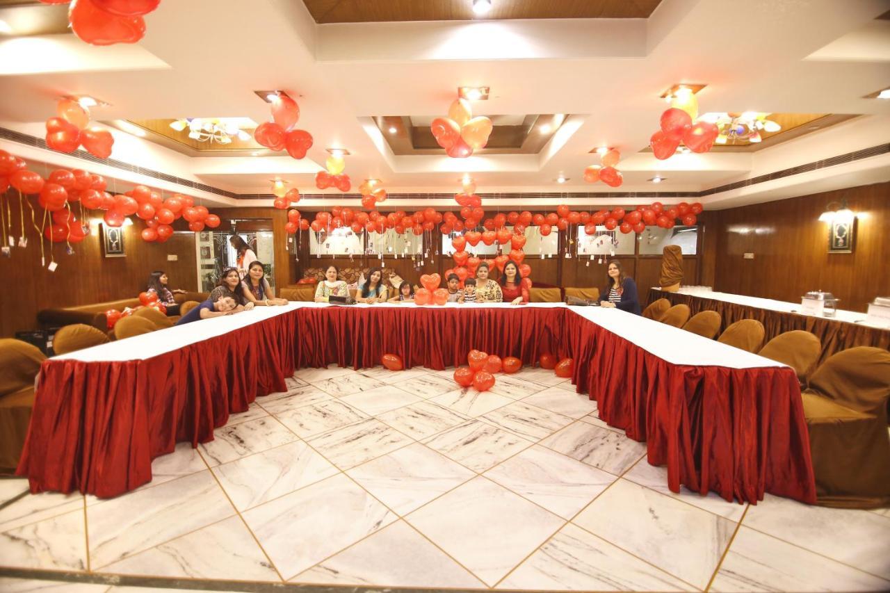 Hotel Sheetal Regency,Near Janambhumi Матхура Экстерьер фото